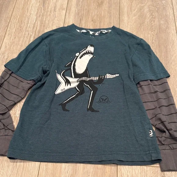 Boys Small 5/6 Long sleeve shirts - Picture 2 of 7